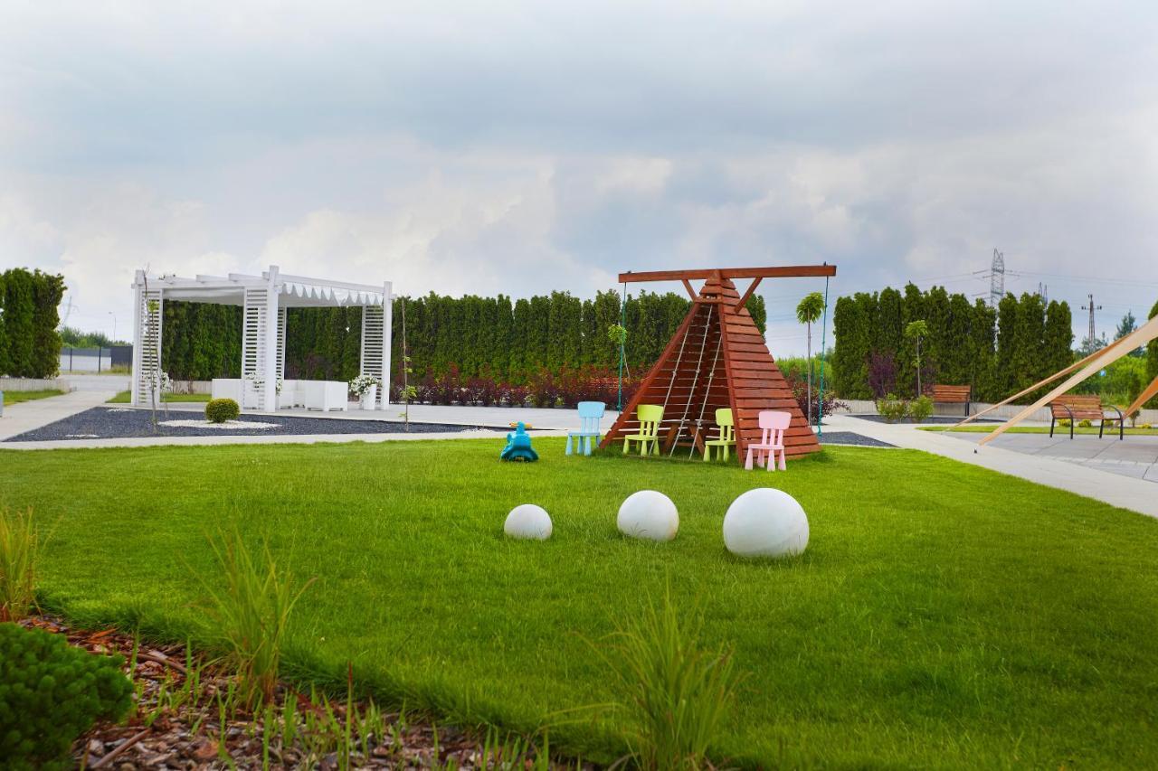 Hotel Porto Radomsko Zewnętrze zdjęcie