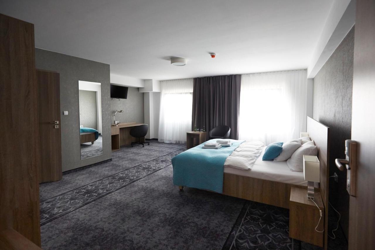 Hotel Porto Radomsko Zewnętrze zdjęcie