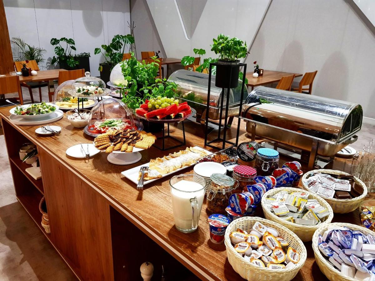 Hotel Porto Radomsko Zewnętrze zdjęcie