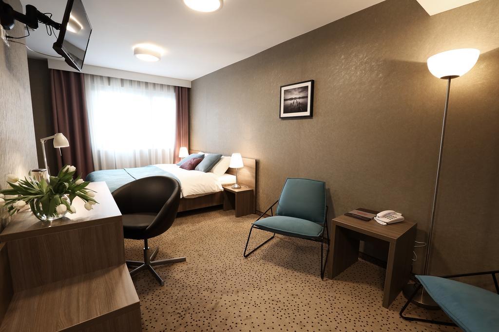 Hotel Porto Radomsko Zewnętrze zdjęcie